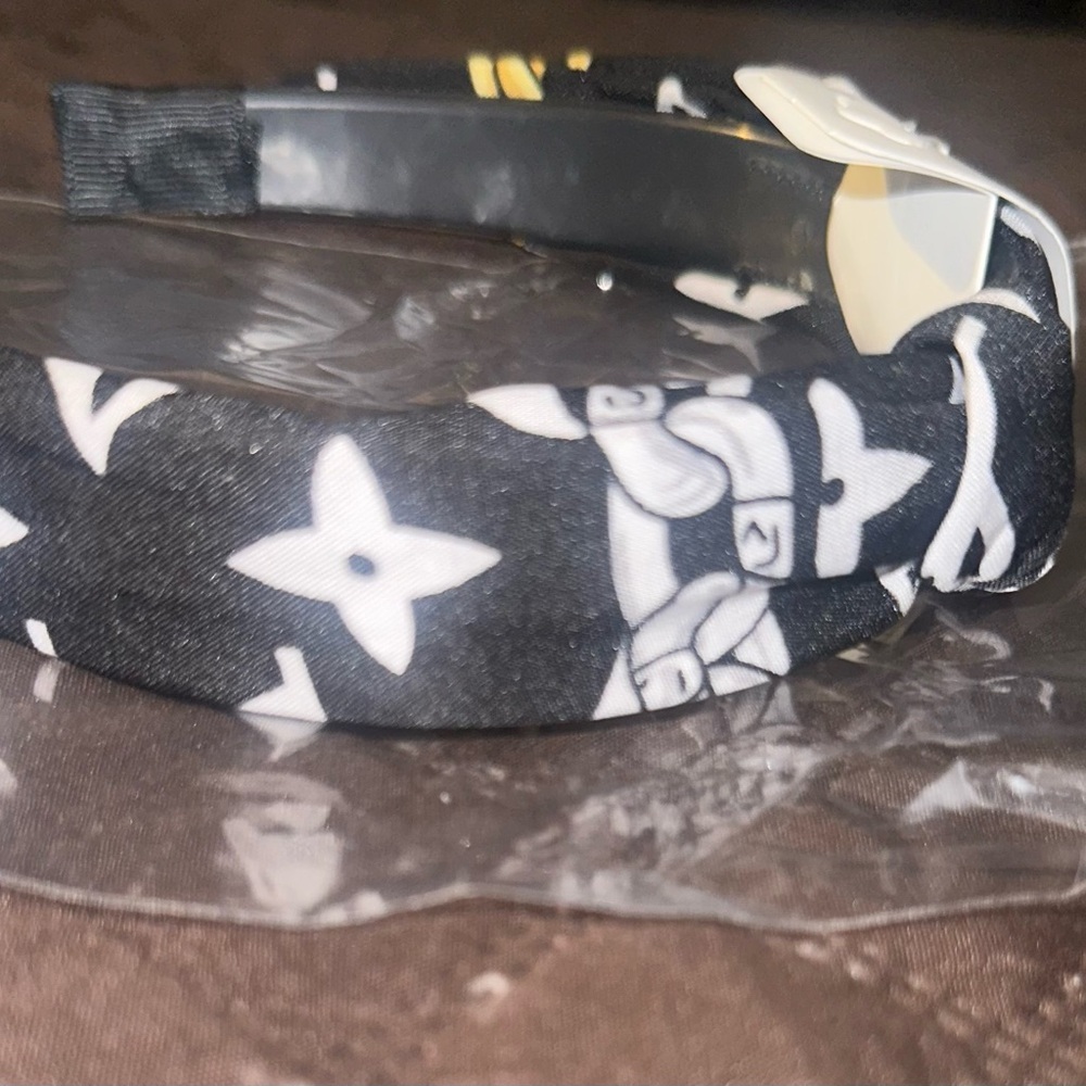 Inspire Black and White Patterned Headband